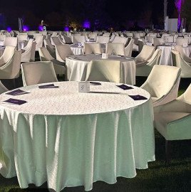 تاجير تنورة الطاولة